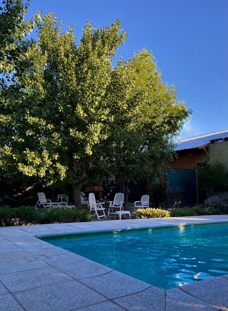 Cabaña para 4 personas con piscina climatizada en temporada